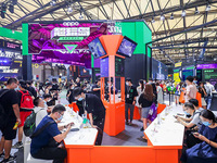 5分鐘充電41%！OPPO 125W超級閃充ChinaJoy首秀