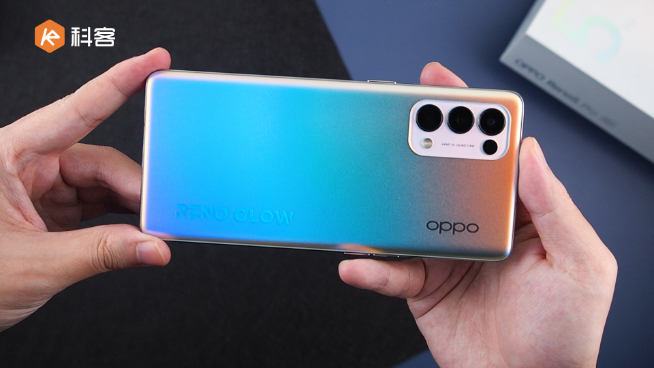 OPPO Reno5 Pro上手：顏值夠頂沒話說！首發獨家人像視頻新技術