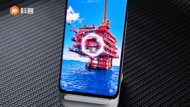 OPPO Find X3 Pro上手：全鏈路10bit！新設計打幾分？