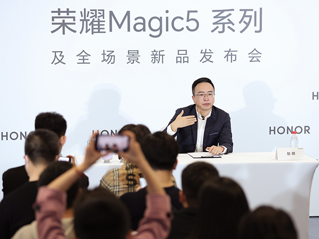 高喊超越華為，任正非兩年前預知！趙明揭秘榮耀Magic5系列有何底氣？