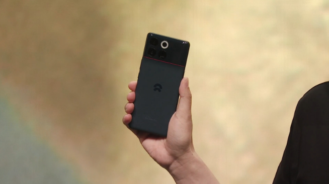 蔚來NIO Phone發(fā)布會回顧：0廣告0預(yù)裝，6499元起你能接受嗎？