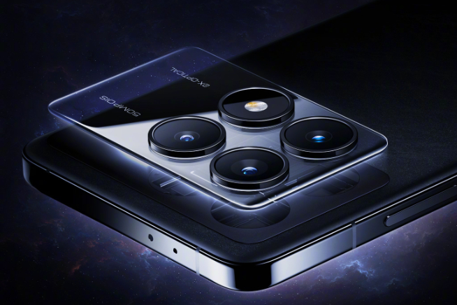 Redmi K70系列躍進：玻璃+金屬旗艦質感！真機卻有點拉胯？