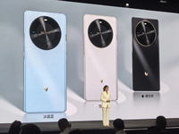  中國(guó)電信發(fā)布麥芒30手機(jī)：6100mAh超大電池，星辰AI賦能